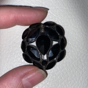 Vintage Black Stone Women's Brooch Pin